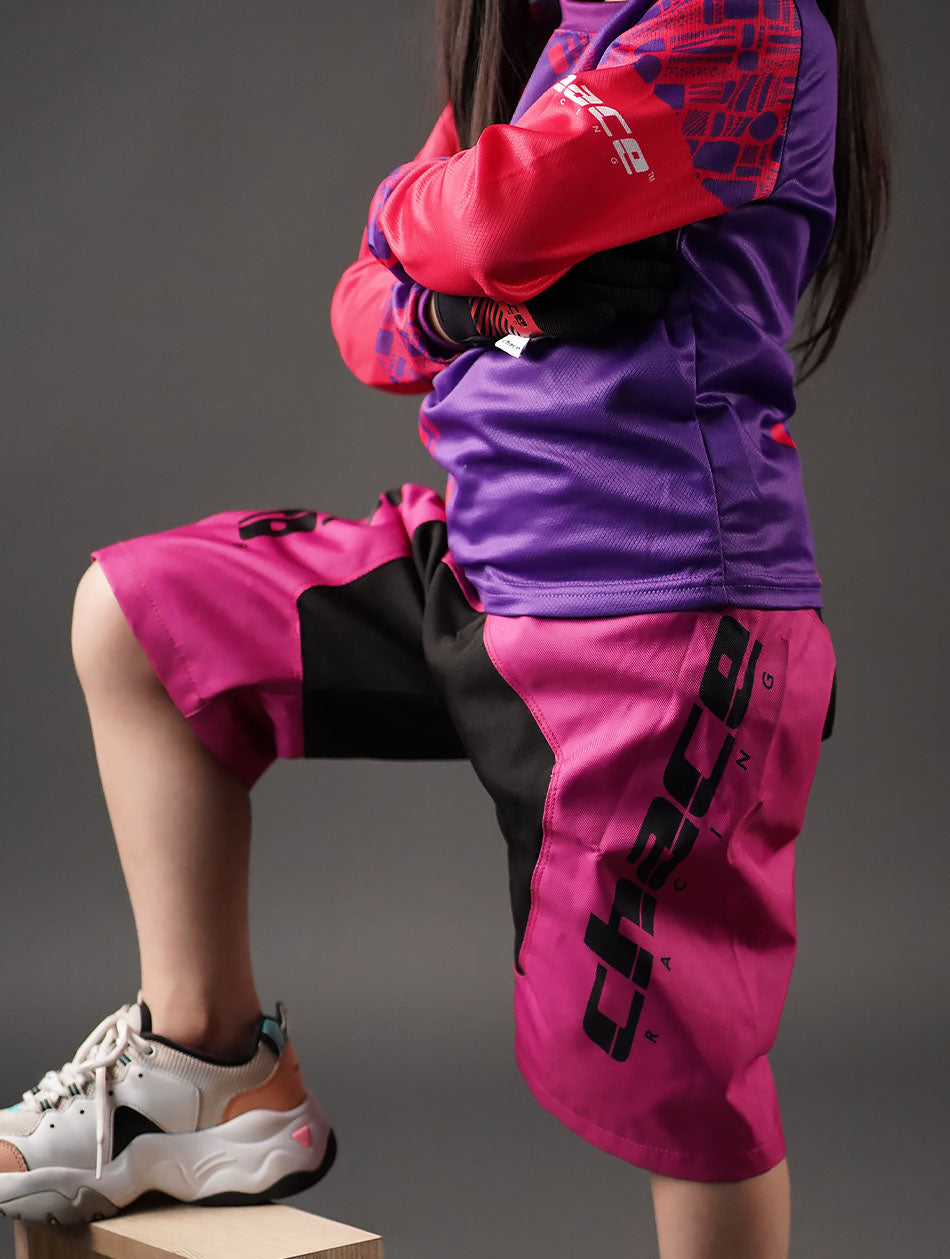 Girls Mini Racer Series MTB Shorts in Black & Pink 1