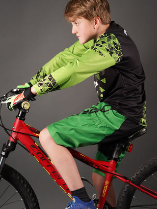 MTB Shorts in Black & Green