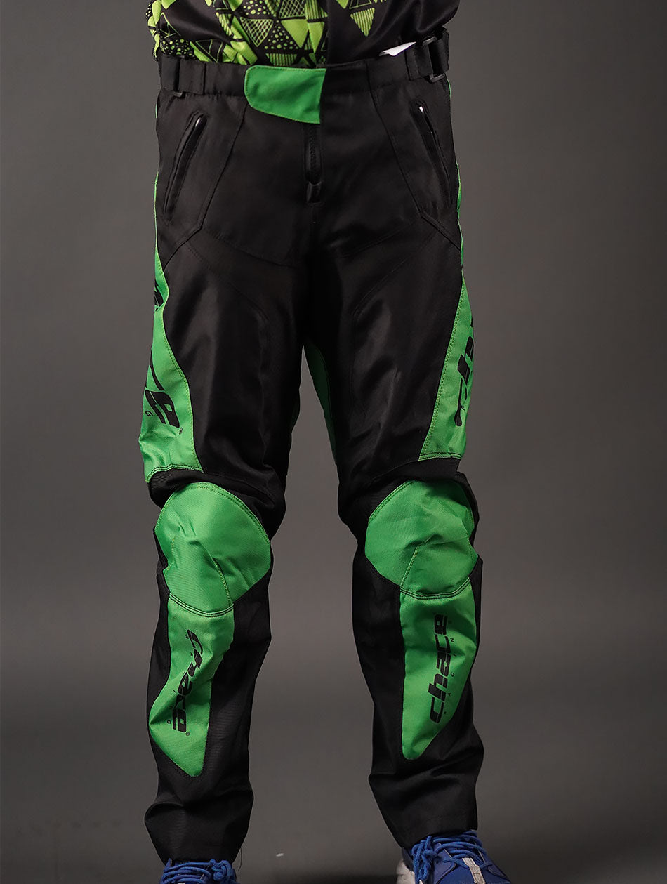 MTB pants in Black & Green2