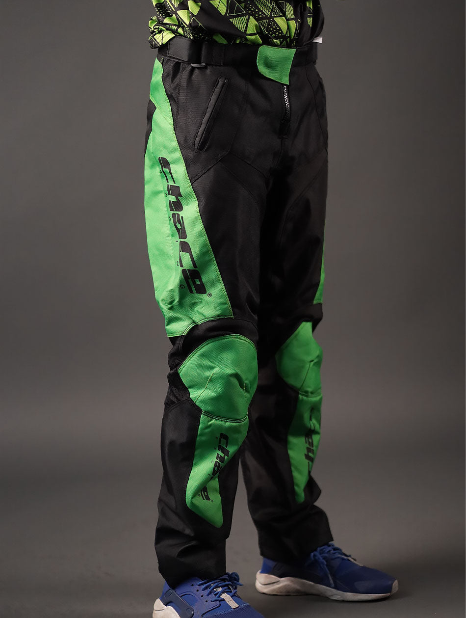MTB pants in Black & Green 