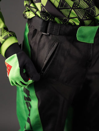 MTB pants in Black & Green 00